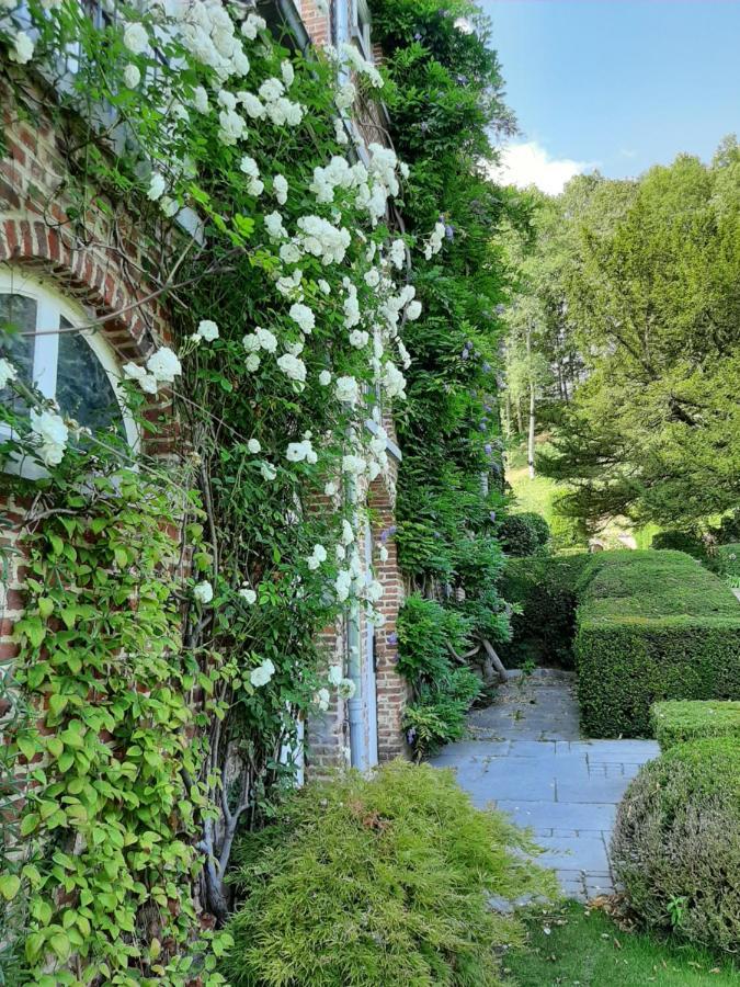 Le Bocage Fleuri Bed and Breakfast Mons Exteriör bild